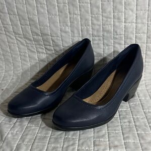 Clarks Women's Emily2 Ruby Pumps, featuring smooth navy leather uppers